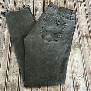 American Eagle Outfitters Black Extreme Flex 4 Distressed Slim Jeans size 30x32